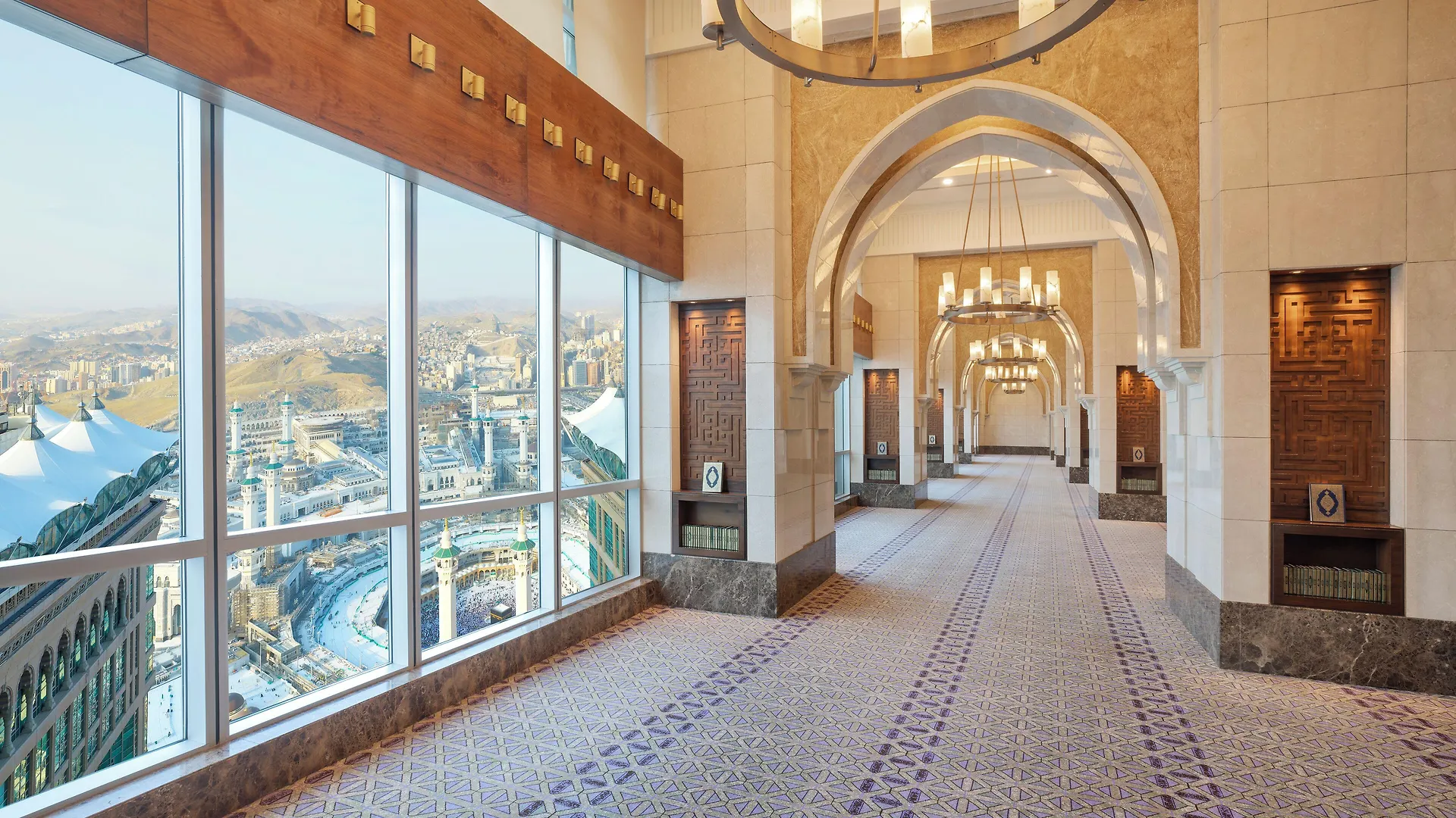 Makkah Clock Royal Tower, A Fairmont Hotel Mecca Saudi Arabia