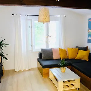Apartament Belmondo House