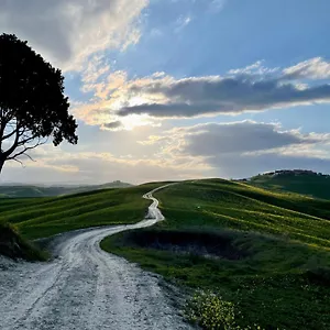 Il Rifugio Nelle Crete , Vescona Italia