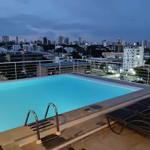 https://lincoln-suite-pool-gym-sauna.comcaribbean.com