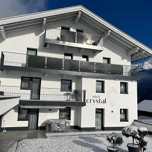 https://haus-crystal-solden.soldenhotels.net