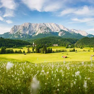 Schloss Luxury Retreat & Cultural Hideaway Elmau