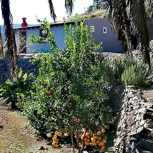 https://casa-la-montaa.in-canary-islands.com
