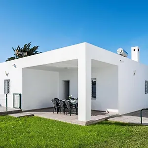 https://villa-conilsur-2.es-andalucia.com