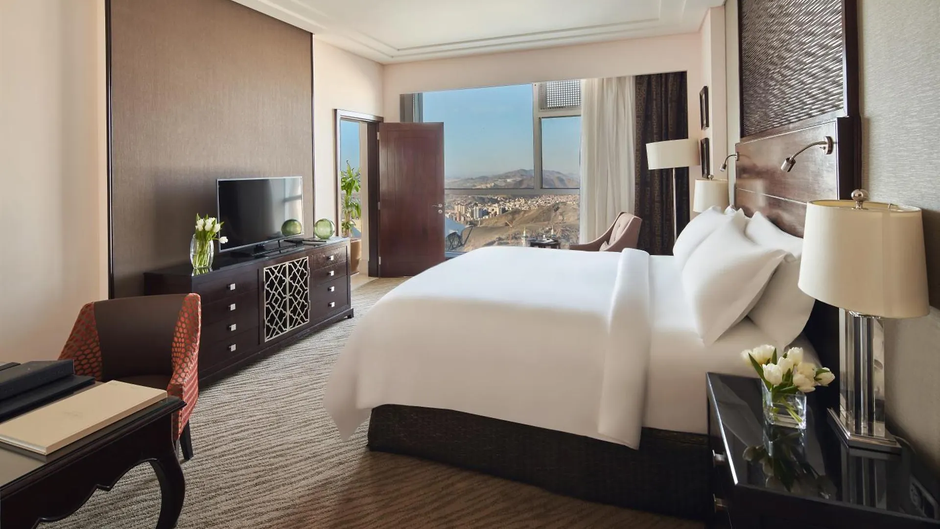 *****  Makkah Clock Royal Tower, A Fairmont Hotel Mecca Saudi Arabia
