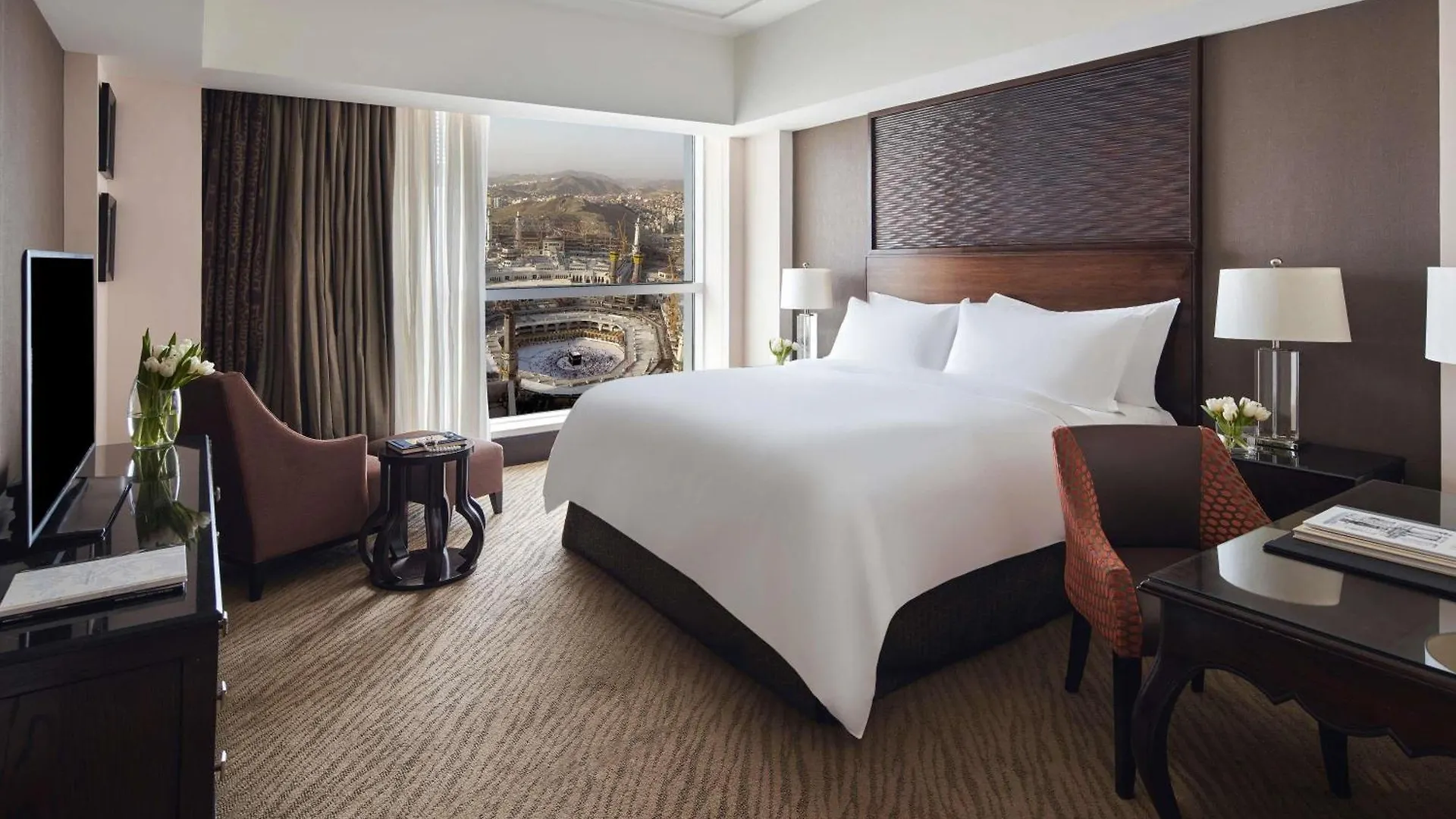 Makkah Clock Royal Tower, A Fairmont Hotel Mecca 5*,  Saudi Arabia