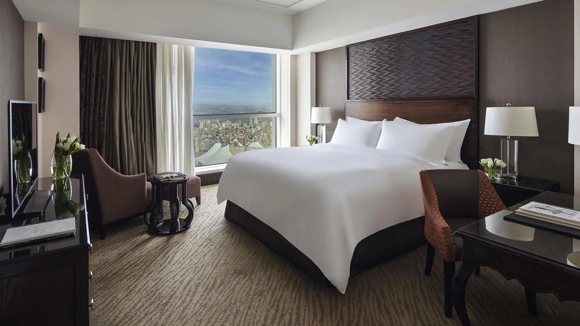 *****  Makkah Clock Royal Tower, A Fairmont Hotel Mecca Saudi Arabia