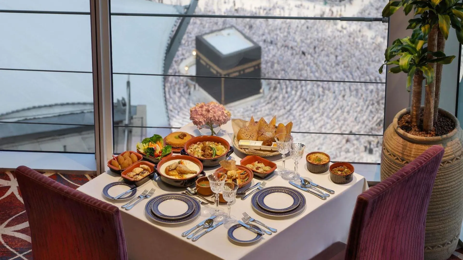 *****  Makkah Clock Royal Tower, A Fairmont Hotel Mecca Saudi Arabia