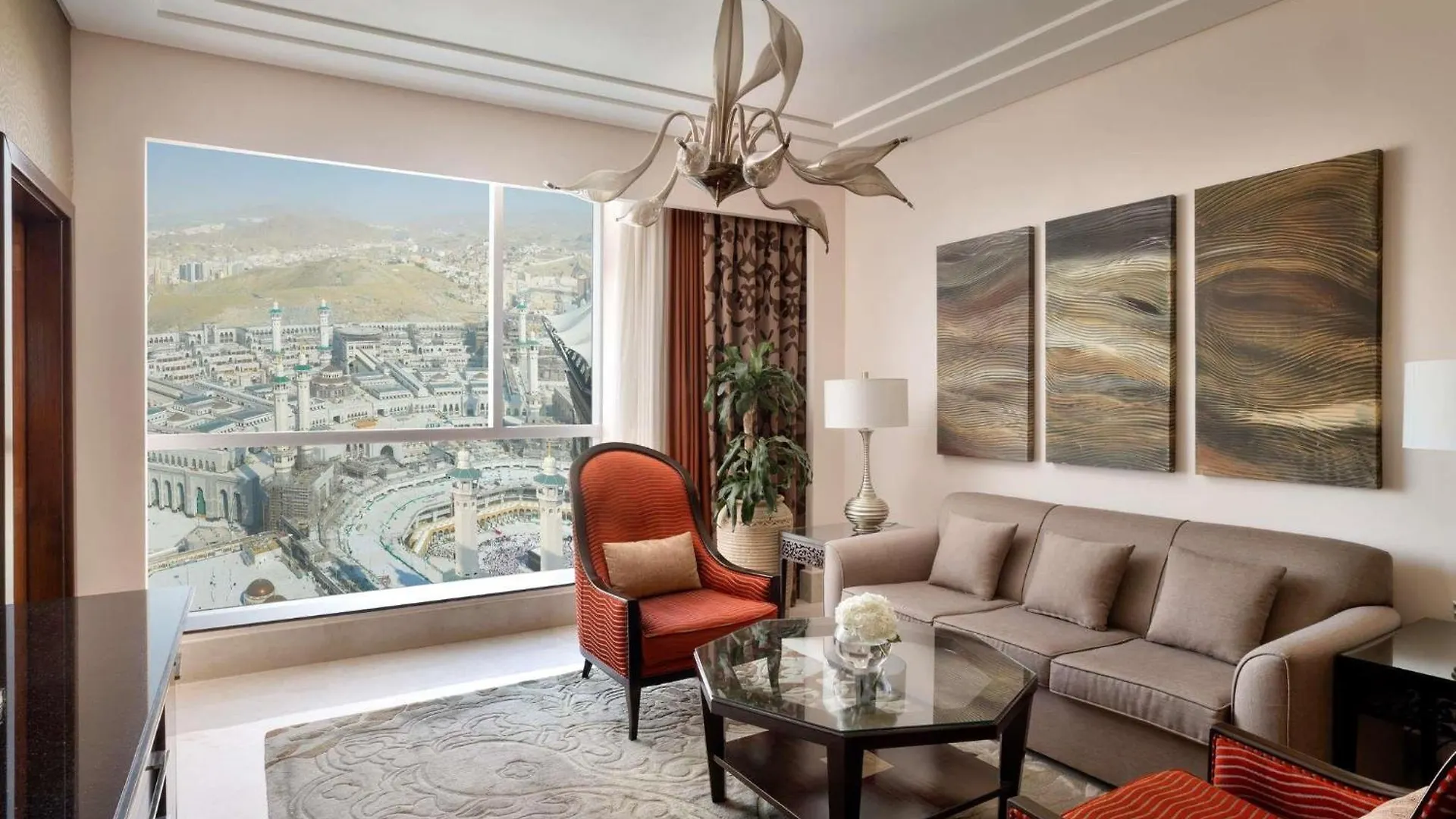 Makkah Clock Royal Tower, A Fairmont Hotel Mecca