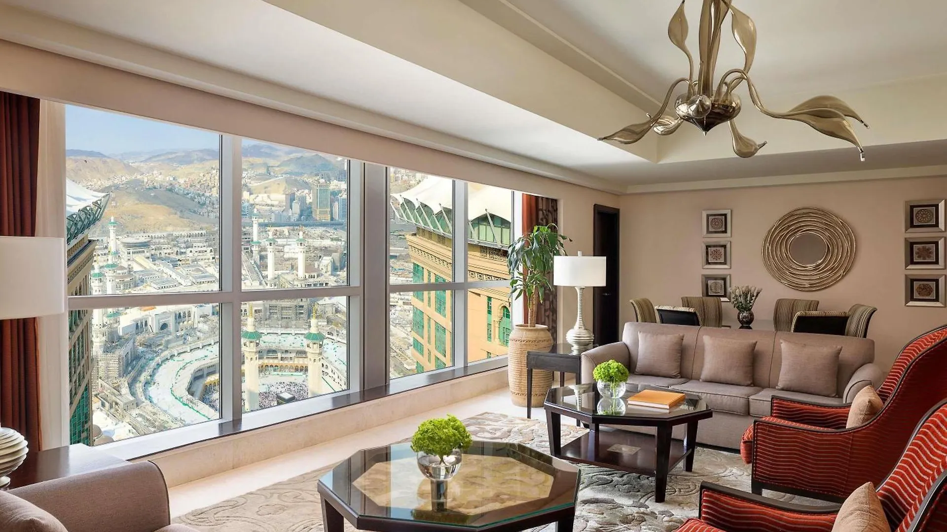 Makkah Clock Royal Tower, A Fairmont Hotel Mecca