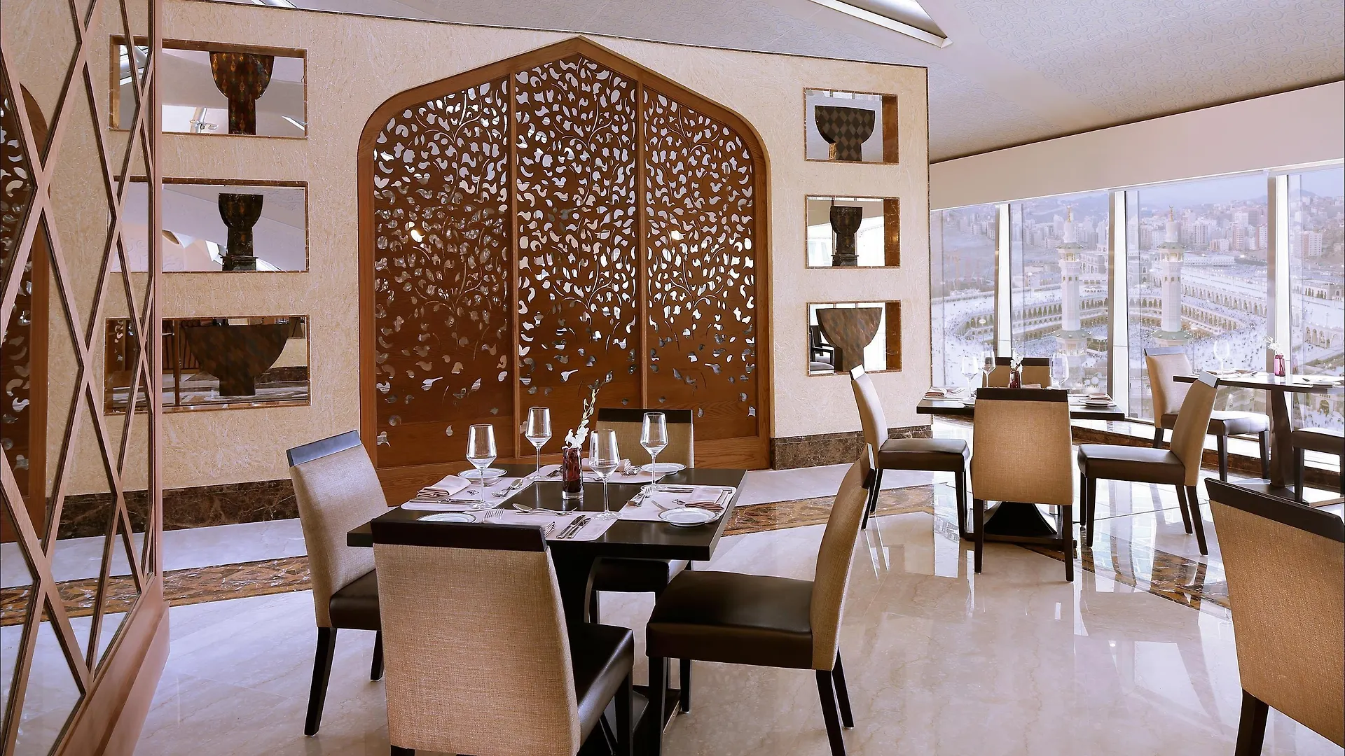 فندق ساعة مكة فيرمونت 5*,