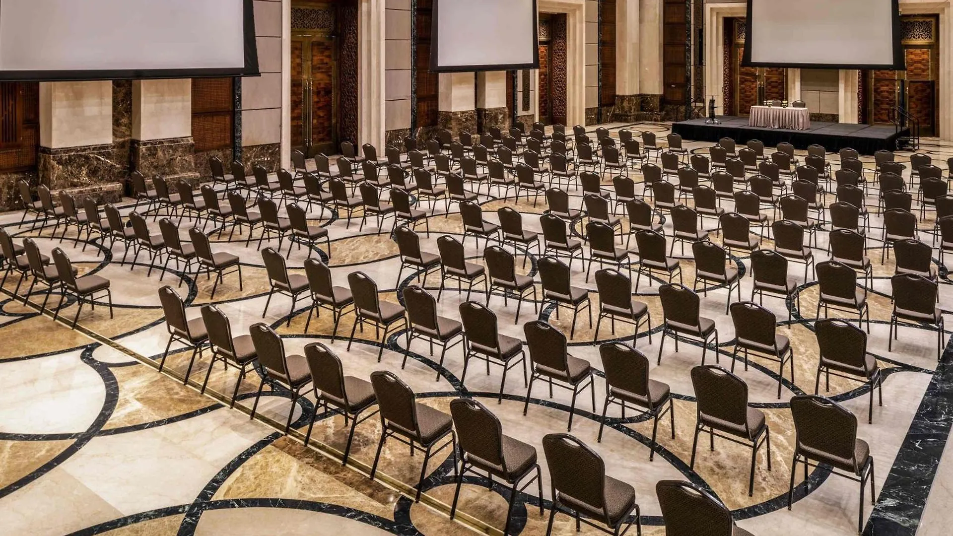 Makkah Clock Royal Tower, A Fairmont Hotel Mecca Saudi Arabia