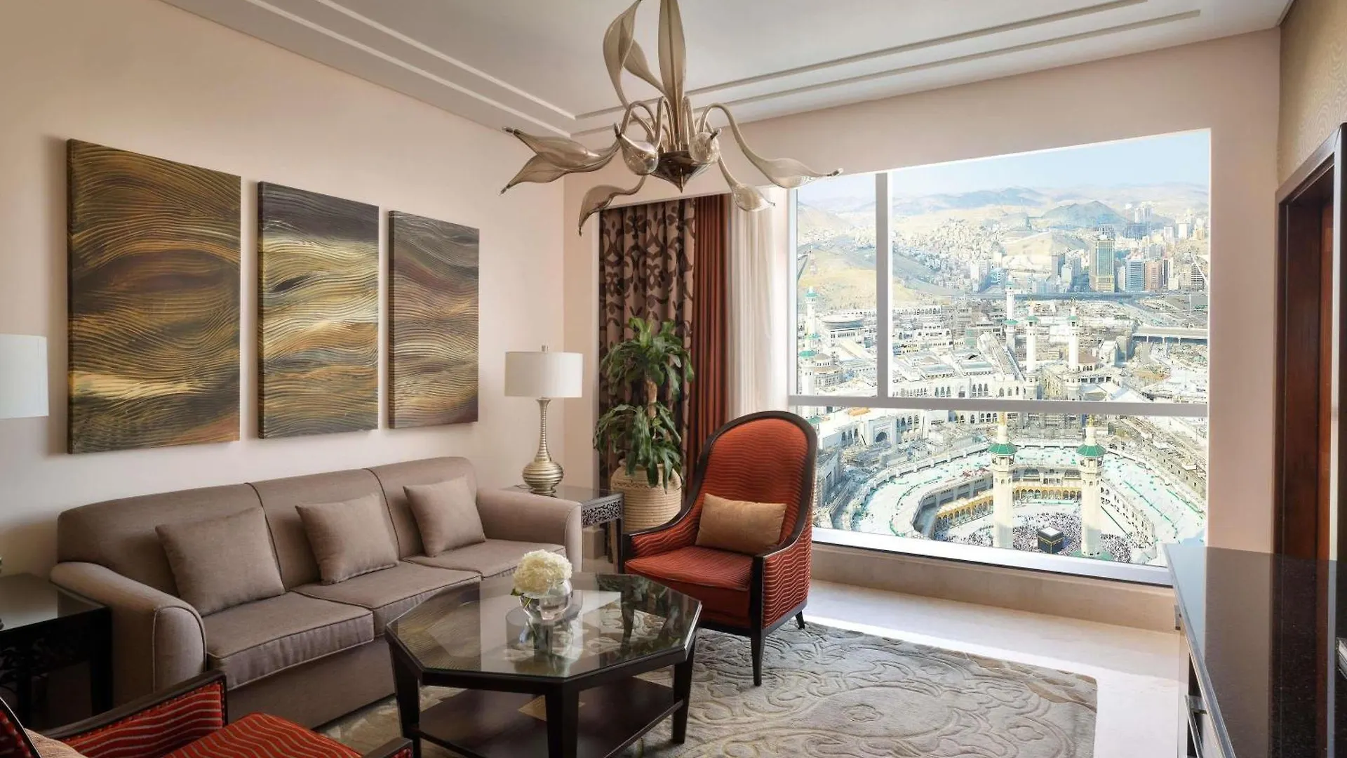 *****  Makkah Clock Royal Tower, A Fairmont Hotel Mecca Saudi Arabia