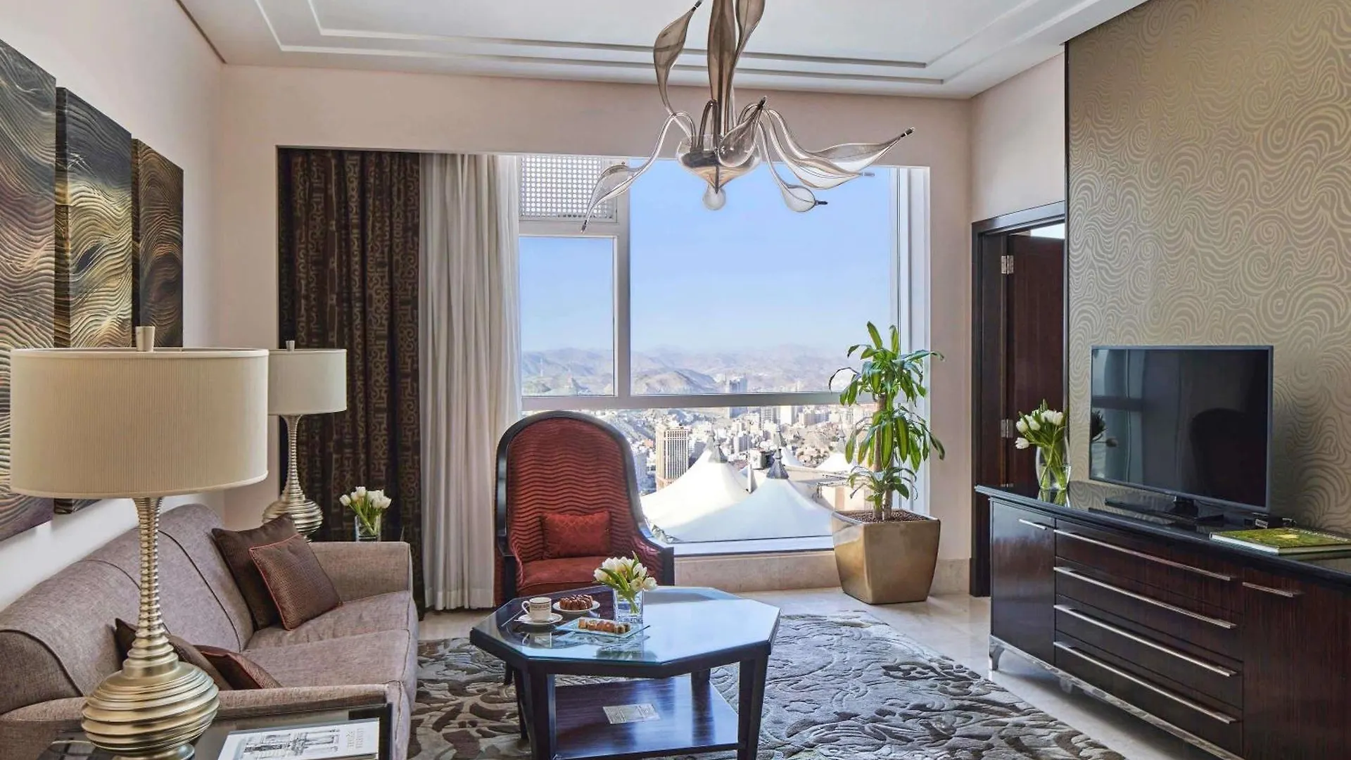 Makkah Clock Royal Tower, A Fairmont Hotel Mecca